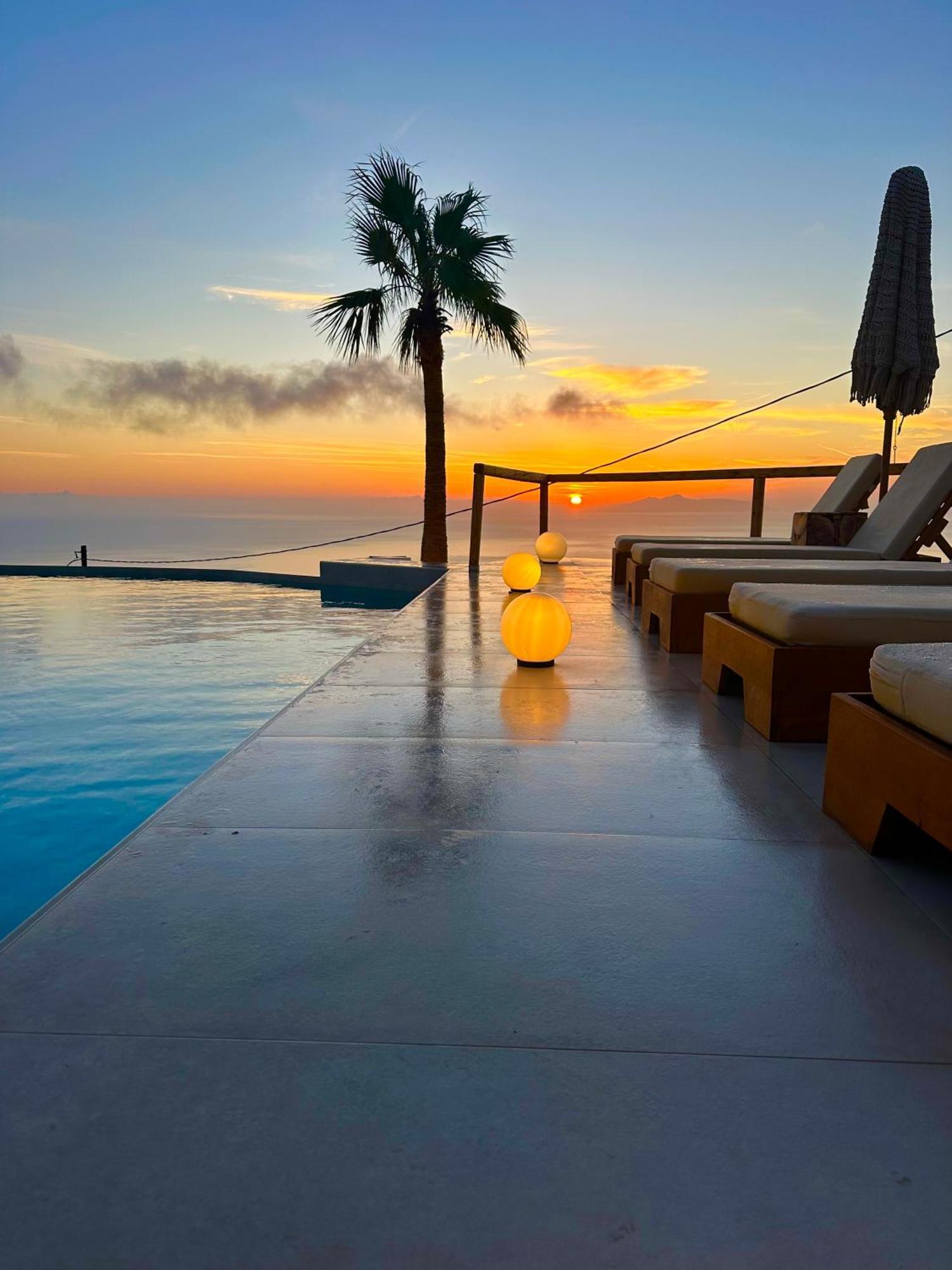 Leon Luxury Suites Imerovigli  Exterior foto